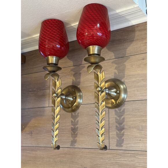 Bombay & Co Gold Leaf Wall Sconces Pair Red Glass Shades Interchangeable - Picture 2 of 14